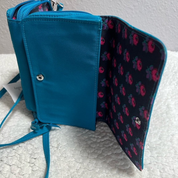 Vera Bradley RFID 3-in-1 Crossbody w/adjustable/removable xbody strap~Bahama Bay - Picture 6 of 8